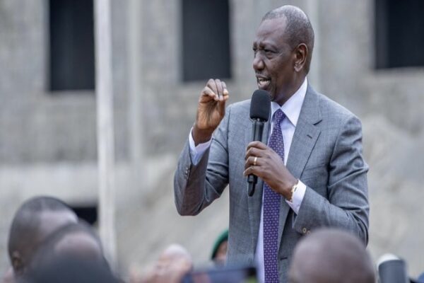 Nihanganye igihe kirekire ariko ubu ndananiwe “Prezida William Ruto”